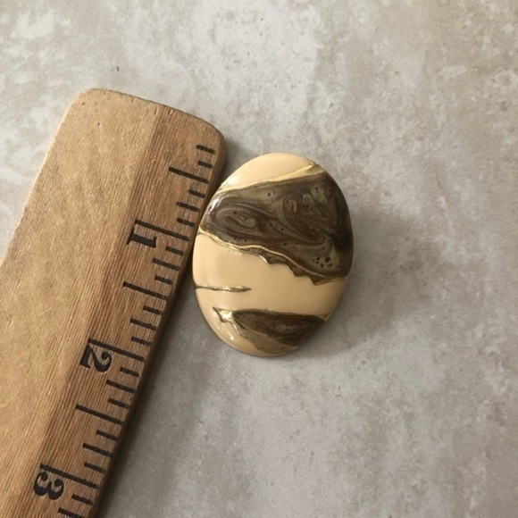 Vintage Earrings 
Great condition - Picture 4 of 4